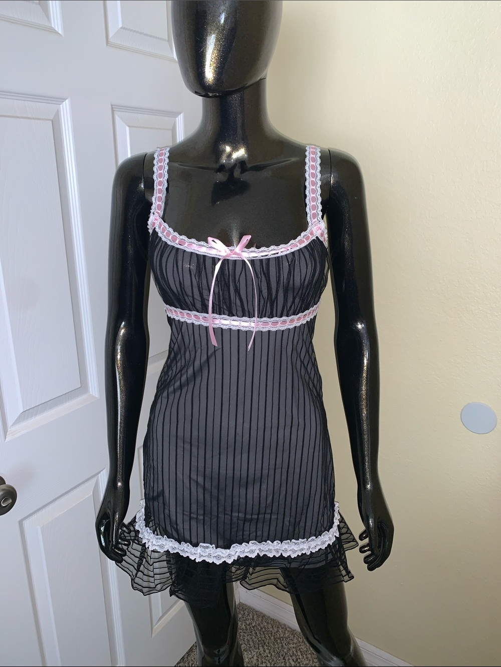 Sugar Thrillz Black Chemise with Pink Trim, Size XS, NWT